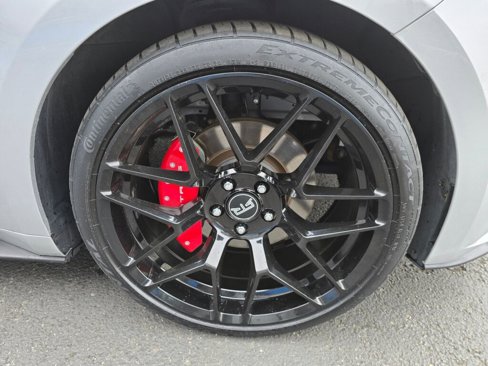 Used 2016 Ford Mustang Premium image 10