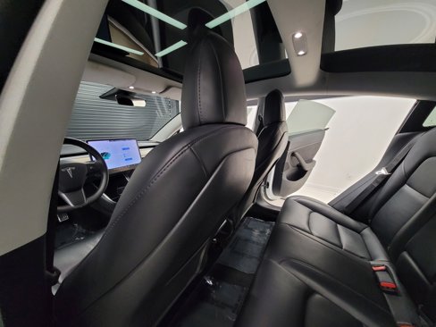 Used 2020 Tesla Model 3 Long Range image 34
