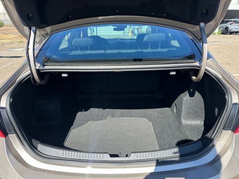 Used 2023 Chevrolet Malibu LT image 31