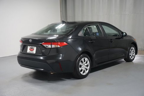 Certified 2022 Toyota Corolla LE image 8
