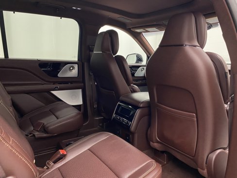 Used 2023 Lincoln Aviator Black Label Grand Touring w/ Class IV Trailer Tow Package image 20