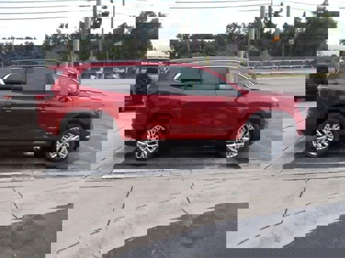 New 2026 GMC Acadia Elevation w/ Elevation Premium Package image 2