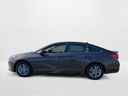 Used 2016 Hyundai Sonata SE image 5