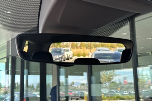 Used 2024 Volkswagen Atlas SE image 27