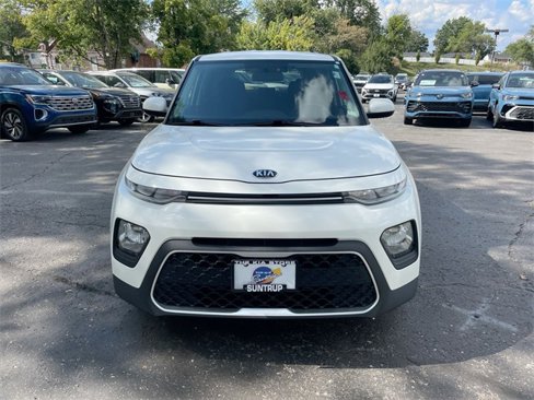 Used 2021 Kia Soul LX image 32