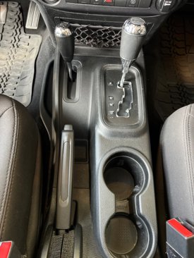 Used 2017 Jeep Wrangler Sport image 24