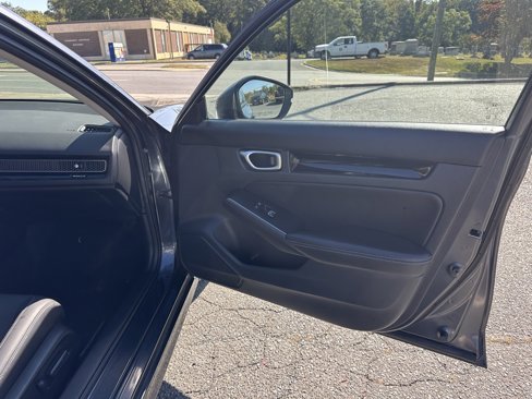 Used 2022 Honda Civic Touring image 17