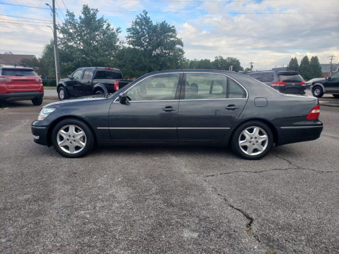 Used 2004 Lexus LS 430 image 1