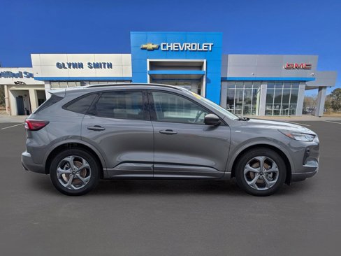 Used 2023 Ford Escape ST-Line w/ Tech Pack #1 image 7