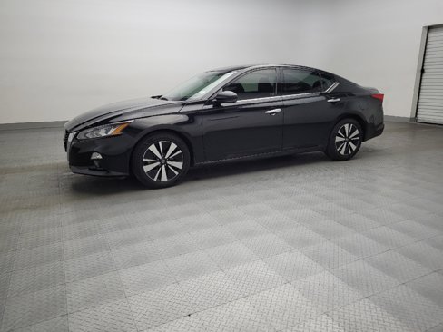 Used 2019 Nissan Altima 2.5 SL image 2