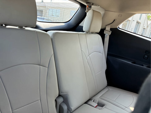 Used 2020 Buick Enclave Essence w/ Sound and Sites Package image 34