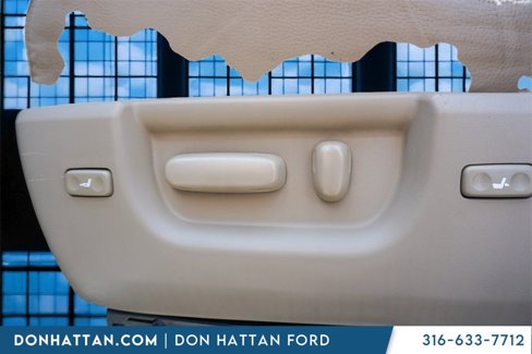 Used 2015 Toyota Sequoia Platinum image 19