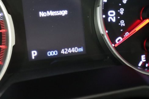 Used 2020 Toyota RAV4 XLE Premium image 34