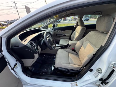 Used 2015 Honda Civic LX image 9