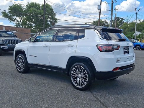 Certified 2022 Jeep Compass Limited w/ Elite Group image 6