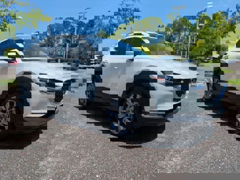 Used 2023 MAZDA CX-30 AWD 2.5 S w/ Select Package image 2