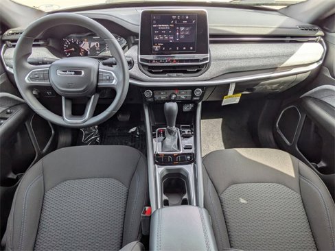 New 2025 Jeep Compass Sport image 24