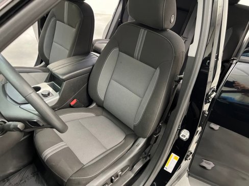 Used 2023 Chevrolet Blazer LT image 9
