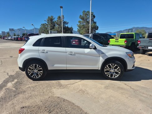 Used 2017 Mitsubishi Outlander Sport FWD image 4