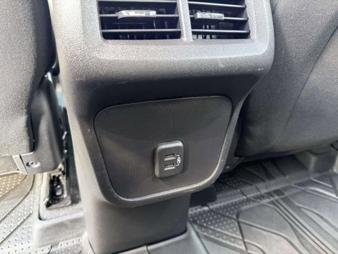 Used 2020 Chevrolet Equinox LT image 14