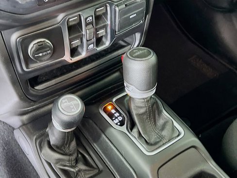 Used 2020 Jeep Gladiator Sport w/ Quick Order Package 24S image 14