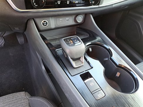 Certified 2021 Nissan Rogue S image 21