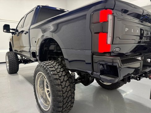 Used 2023 Ford F250 Platinum image 18