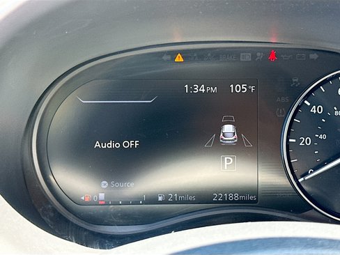 Certified 2024 Nissan Kicks SV image 11