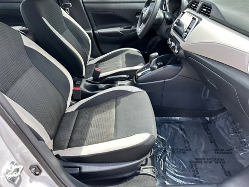 Certified 2021 Nissan Versa SV image 13