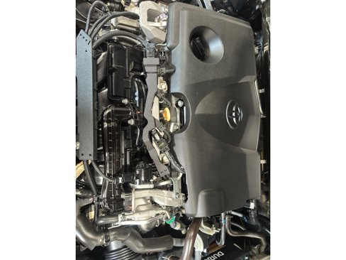 Used 2018 Toyota Camry LE image 27