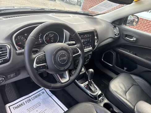 Used 2019 Jeep Compass Limited image 19