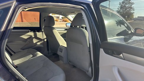 Used 2015 Volkswagen Passat 1.8T S image 17