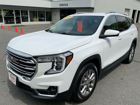 Certified 2024 GMC Terrain SLT image 42