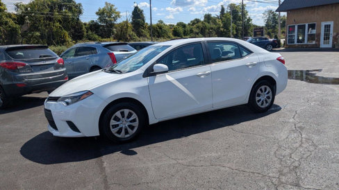 Used 2015 Toyota Corolla L image 6