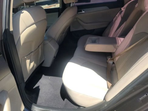 Used 2015 Hyundai Sonata SE image 13