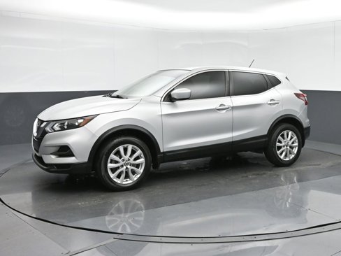 Used 2020 Nissan Rogue Sport S w/ Appearance Package image 3