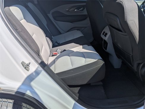 Used 2023 GMC Terrain SLE w/ Driver Convenience Package image 31
