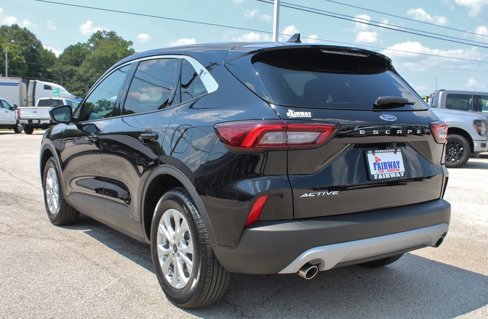 Used 2024 Ford Escape Active image 7