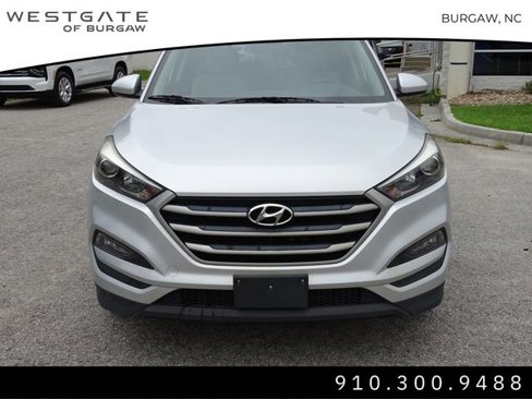 Used 2018 Hyundai Tucson SEL image 3
