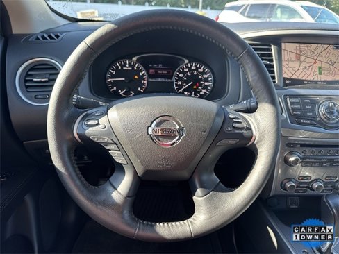 Used 2019 Nissan Pathfinder SL image 14