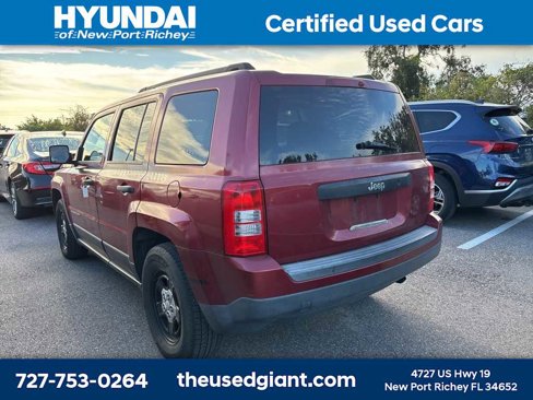 Used 2014 Jeep Patriot Sport image 2
