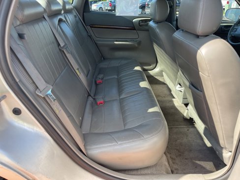 Used 2005 Chevrolet Impala LS w/ Preferred Equipment Group image 16