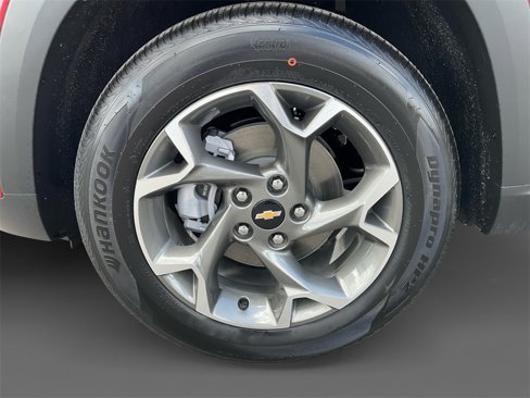 New 2026 Chevrolet Trax LT w/ Driver Confidence Package image 14