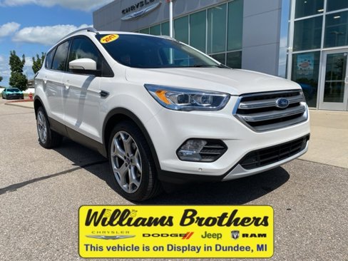 Used 2017 Ford Escape Titanium w/ Equipment Group 301A image 3