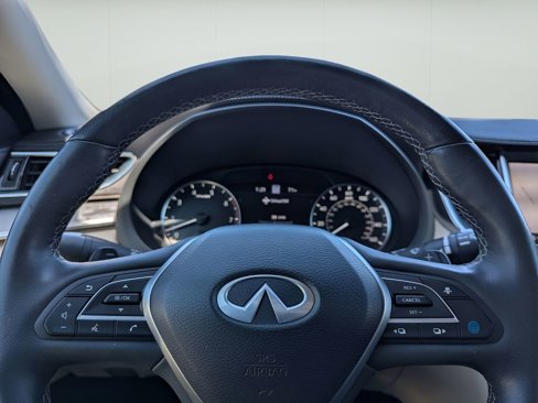 Certified 2021 INFINITI QX50 Essential w/ Convenience Package image 22
