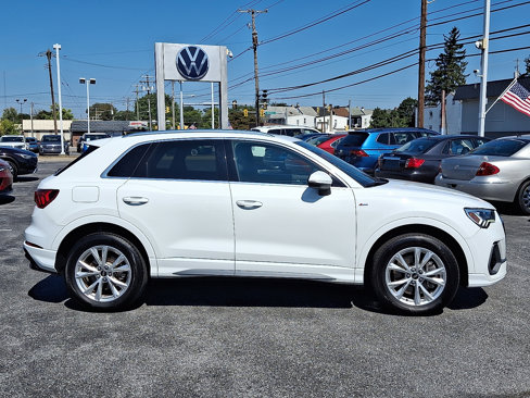 Used 2022 Audi Q3 2.0T Premium Plus w/ Premium Plus Package image 8