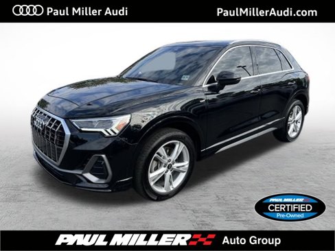 Used 2024 Audi Q3 2.0T Premium image 1