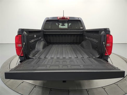 Used 2017 Chevrolet Colorado LT w/ LT Convenience Package image 27
