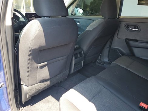 Certified 2022 Nissan Rogue SV image 29