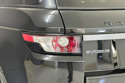 Used 2015 Land Rover Range Rover Evoque Pure Plus image 10